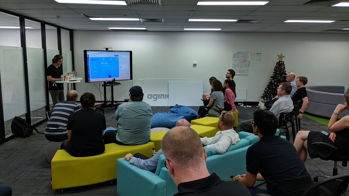 Ruben from <a href="/aginic/">Aginic</a> showing the power of Canvas with the Elastic Stack to build compelling and engaging dashboards! #elasticsearch #kibana