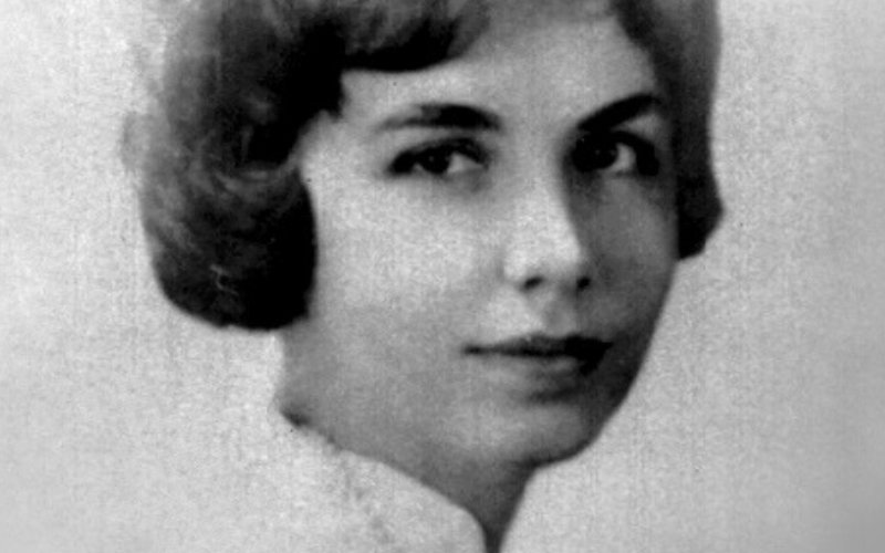 Ricorre oggi la consegna del #nobel per la #letteratura a Grazia #Deledda, prima ambasciatrice della cultura sarda nel mondo. Era il 10 dicembre del 1927 e lei era la prima donna italiana a riceverlo. 
#Sardegna #NobelPrize #10Dicembre #culturasardegna