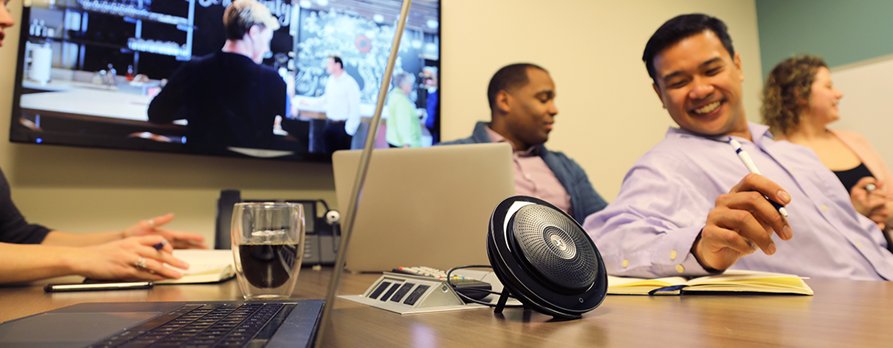 Mitel's tweet image. These 6 tech trends are paving new ways for #TeamCollaboration both inside and outside conference room. bddy.me/2B4wIsG