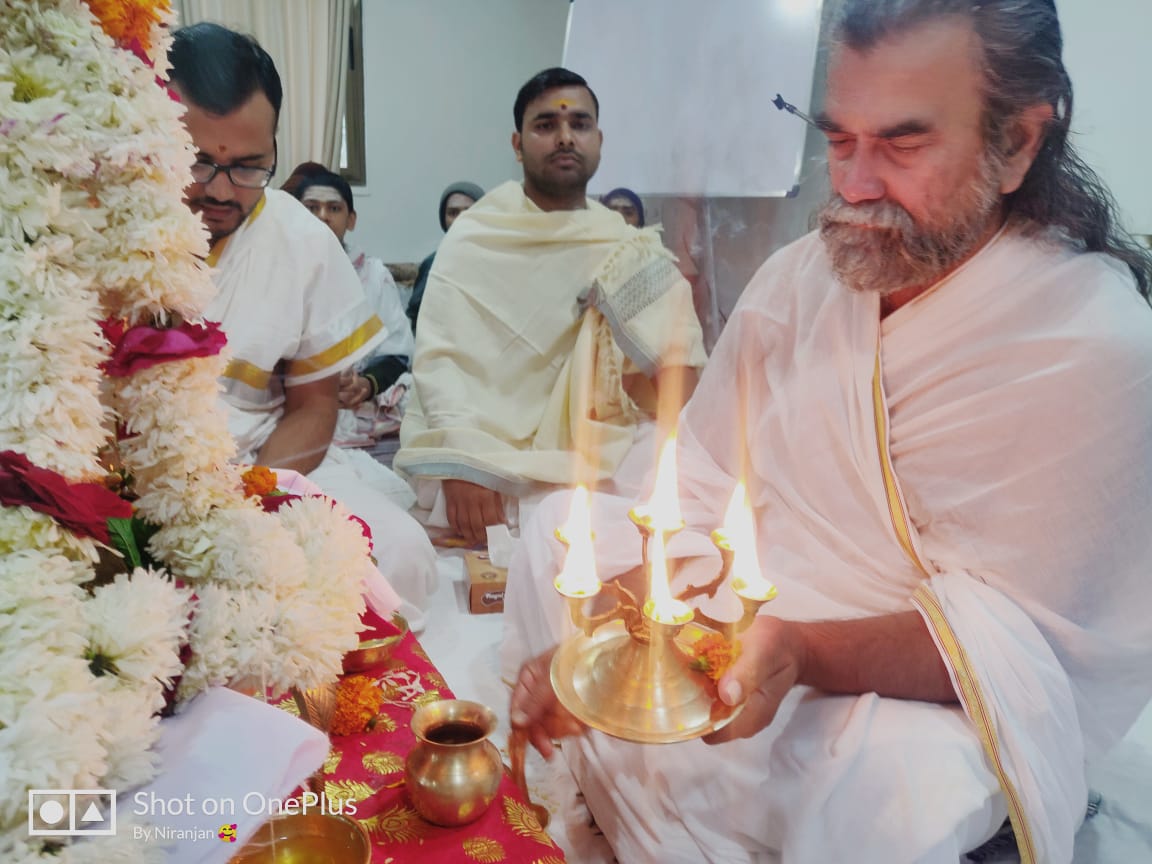 GujaratVDS's tweet photo. Glimpse of the Maha ganesha puja and Maha Rudra Puja #Vasad_Ashram https://t.co/RPrGw6anmc