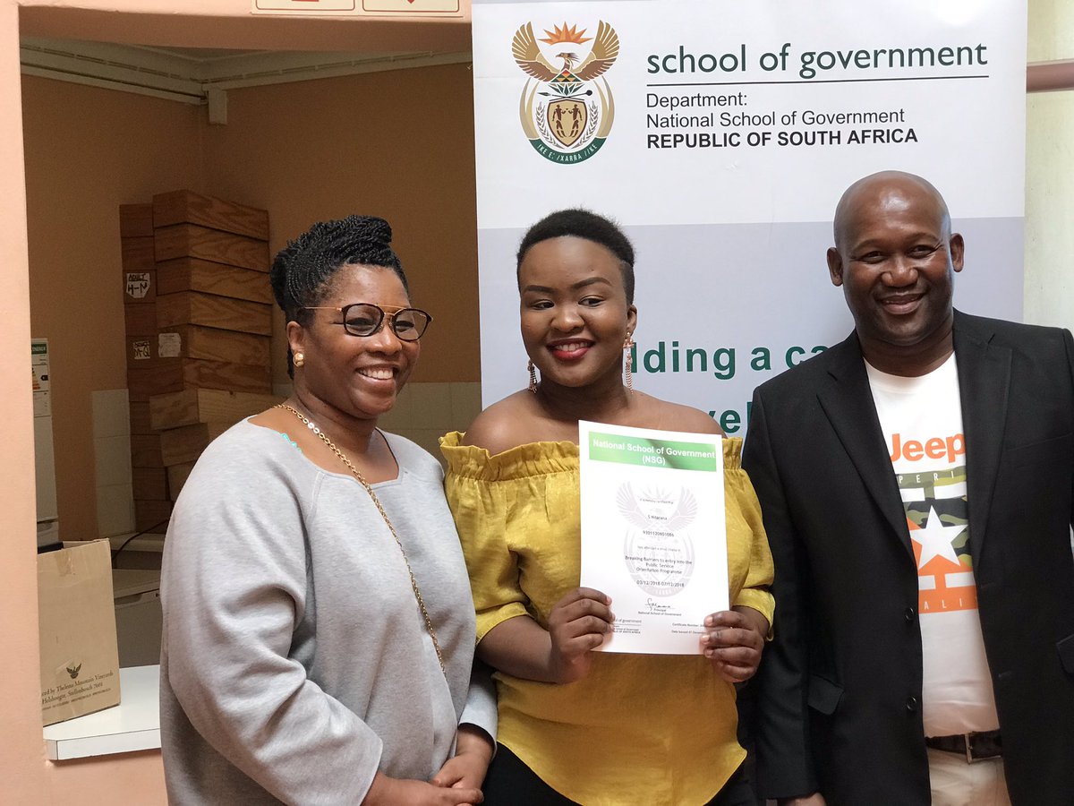 EDAyandaDlodlo's tweet photo. We are encouraged by young people who grab every opportunity that comes their way.
These are some of the young people of Bitou Municipality who participated in the Breaking Barriers to Entry program to get them ready for the job market.
#BB2E #GovAtWork https://t.co/qQWb50LVe3