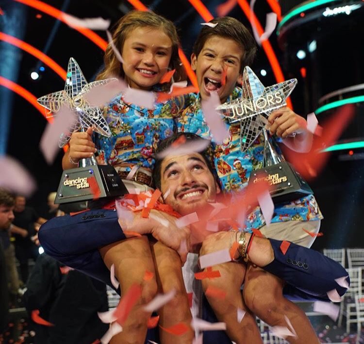 fzstimes's tweet photo. Congratulations Sky,JT and Alan!!! #DWTSJunior #TeamAlan https://t.co/mEcXA0JkfF