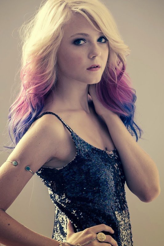 KaiserJames's tweet photo. @AlexiBlue Happy Birthday Alexi!! Have a great B-Day today!! Lots of Love!!👸🏼🥂🍾🥳🎉🎊🤩
#AlexiBlue👑🌟🌹💖🎤👱🏻♀️👓💄👠🎥🇺🇸🌎💞
#HappyBirthday🎂🍨🎁🧧🎆
#WhiteBeauty👱🏻♀️💎💮😍
#BlueEyes👁️💙
#WhiteIsBeautiful💍👰🏼🤵🏼💒
#WhiteWomenAreMagic🧙🏻♀️ https://t.co/PO2uZiCEc6