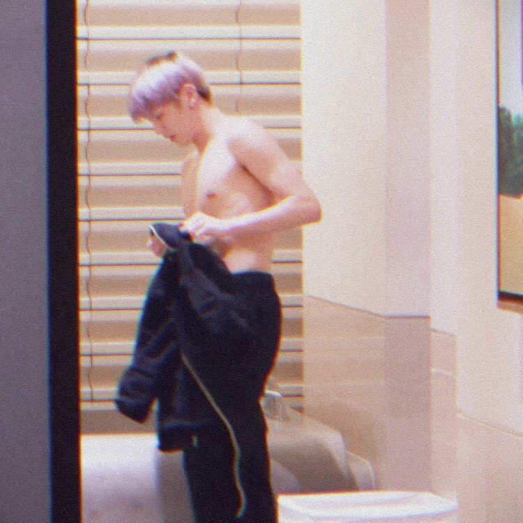 Day'ft.ไม่ว่าง tweet media