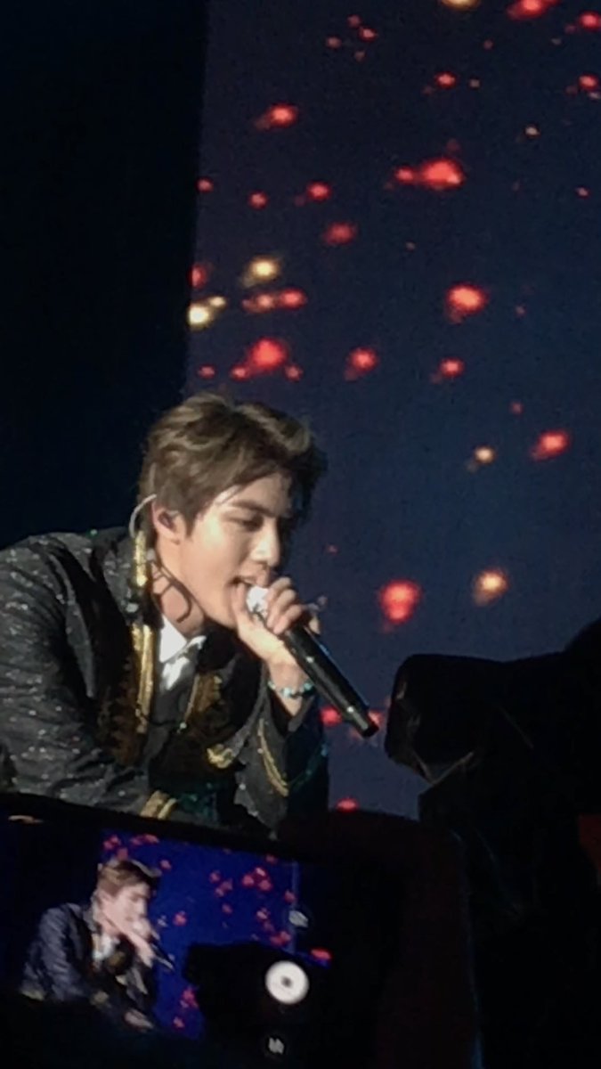 CinthyaA007's tweet photo. #BTSLoveYourselfTour #CitiField #BTSARMY #bangtan #๋ฐฉํ์๋
๋จ #bts #BTSxCitiField #BTSinCitiField #citifield #citifieldbts #BTSLYTour #BTSLoveYourselfWorldTour #btscitifield this was the best night ever!!! ๐๐๐ https://t.co/dVGRffDF66