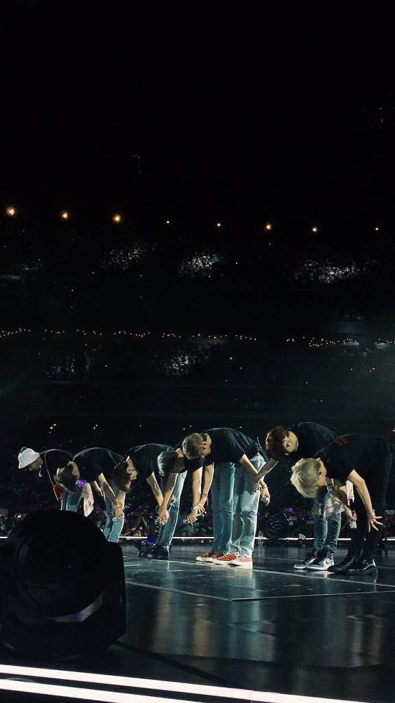 CinthyaA007's tweet photo. #bts #BTSxCitiField #BTSinCitiField #citifield #citifieldbts #BTSLYTour #BTSLoveYourselfWorldTour #btscitifield #CitiField #๋ฐฉํ์๋
๋จ Watching the pictures & videos remembering this day once again! ๐๐ https://t.co/QxW6cRqtuh