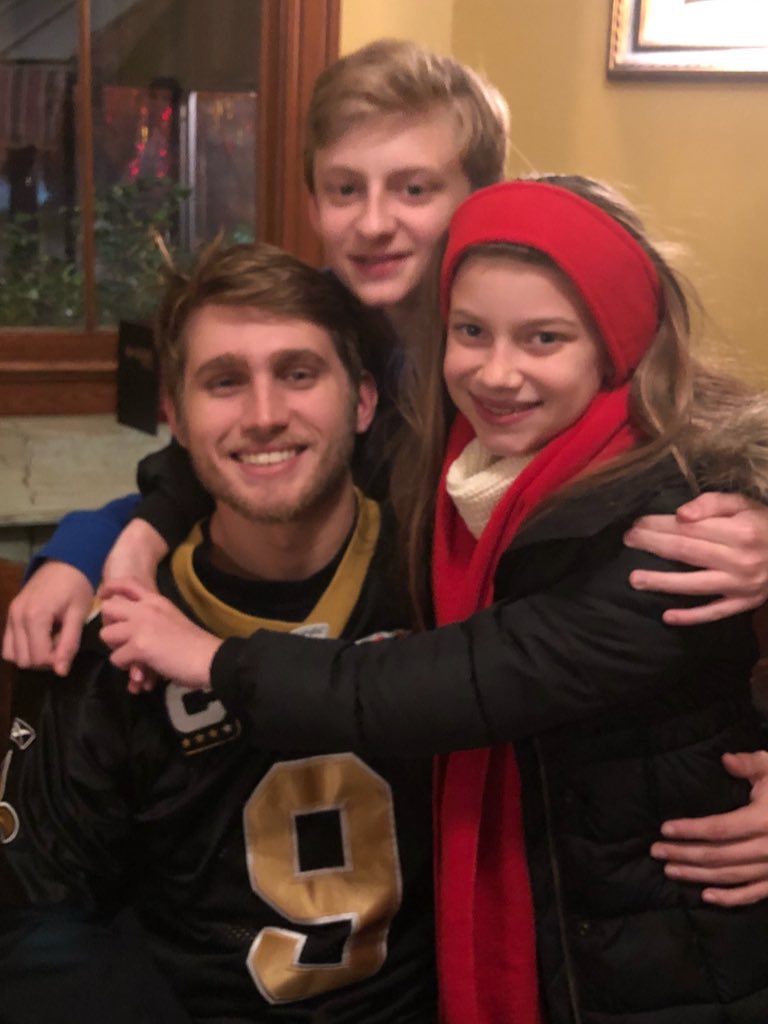 evanschs44's tweet photo. Had a little surprise dinner with the little cousins today in Nola https://t.co/5AhbClw6Oc