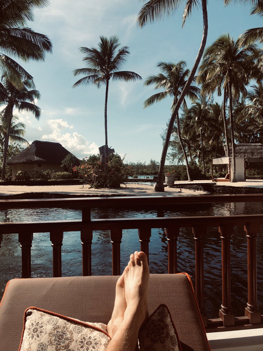 Mauritius the place for happy people😂