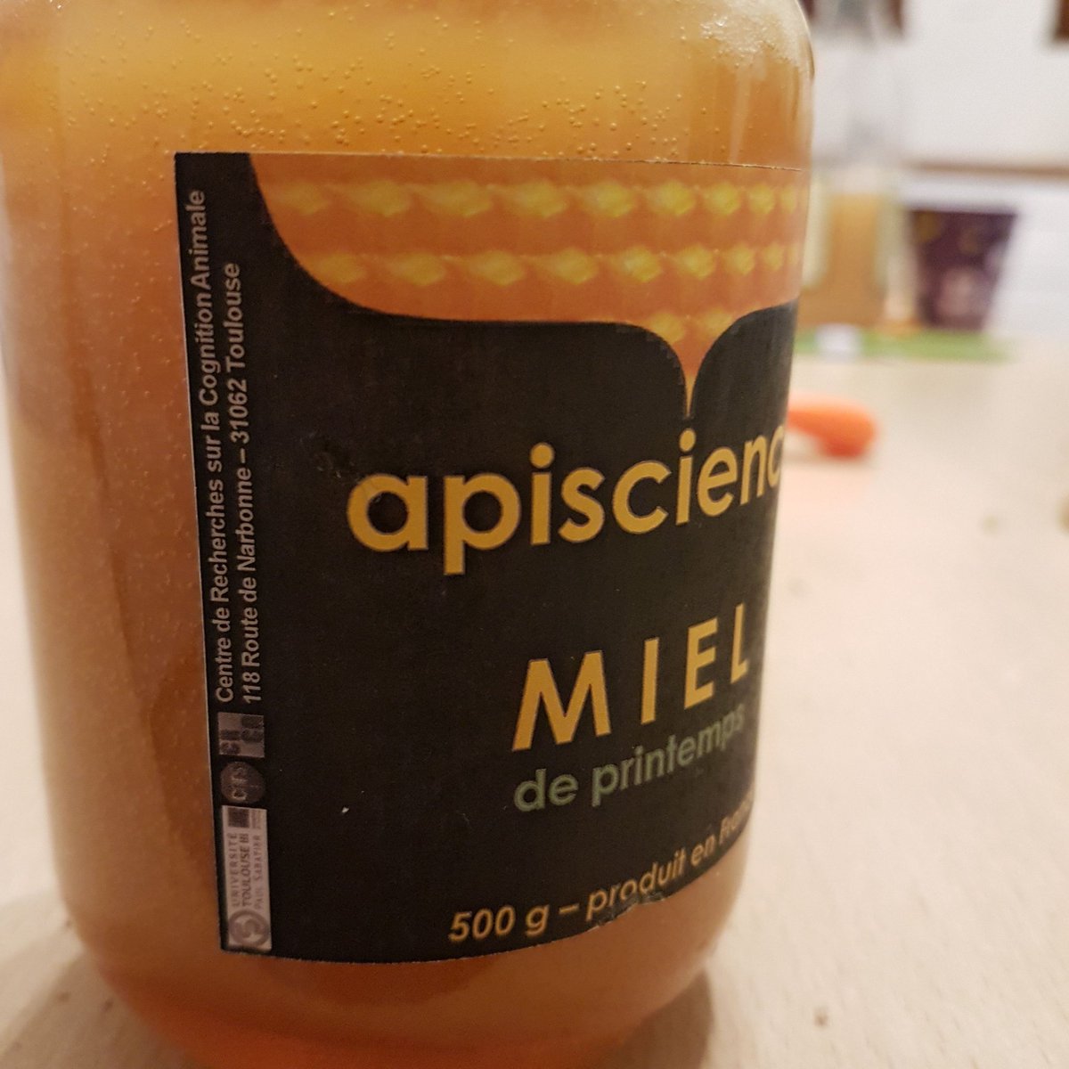 SebBritton1's tweet image. Enjoying for breakfast the really tasty #Apiscience #honey produced by the #CRCA lab @CNRS_Toulouse. Thx for the gift !