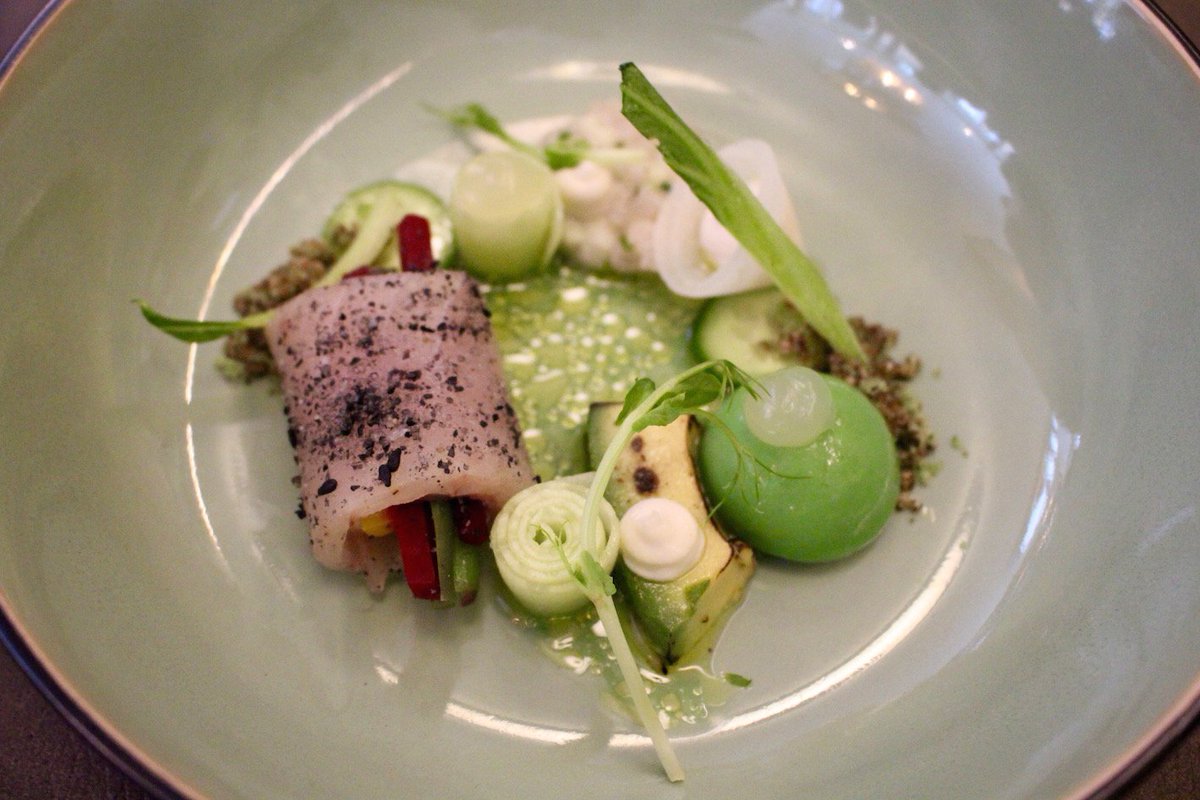 Namens #chefsfriends aanwezig bij eerste lunch Patricia en <a href="/Jan_Marrees/">Jan Marrees</a> in Restaurant MARREES in #Weert. Uitgebreide blog via link -> bit.ly/2rtg8hC. #JRENL