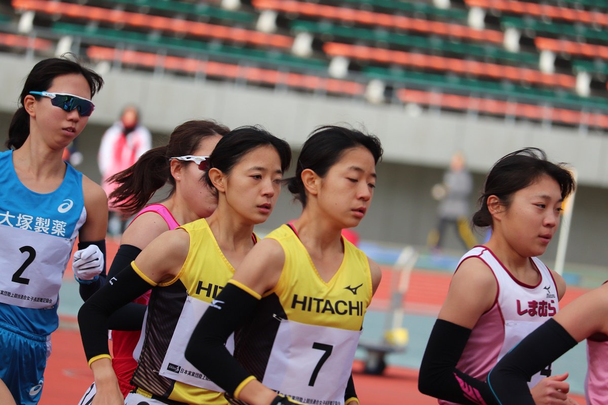 キャプテン 実業団女子長距離記録会 12 8山口 実は双子祭りだった5000m1組 佐々木芽衣さん 日立 佐々木瑠衣さん 日立 久馬萌さん ダイハツ 船木柚花さん 西京1 船木千花さん 西京1 折笠有彩さん しまむら 船木twinsは高1で16分37と39