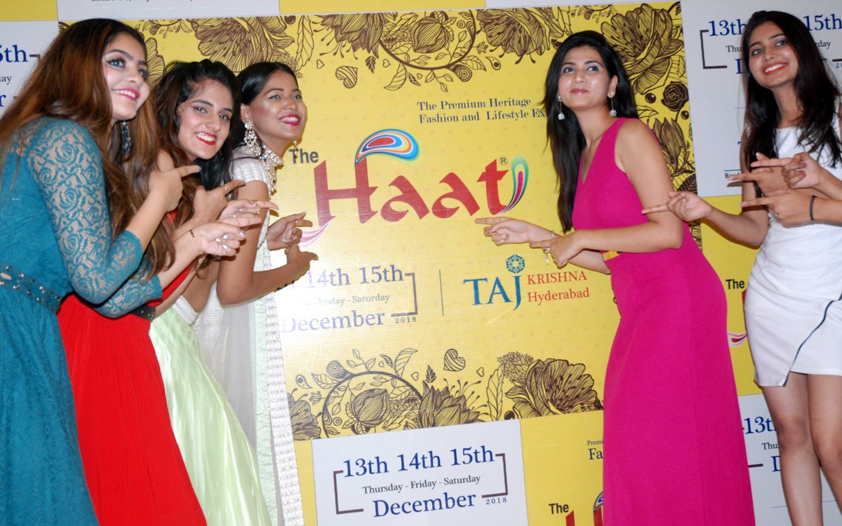 marksmediapr's tweet photo. #MissIndia -2017 - (Finalist) - #VinaliBhatnagar &amp; #Models at the #CurtainRaiser  "THE HAAT" from #Kolkata at Hotel #Marigold in #Hyderabad on Sunday. https://t.co/Oj3GwG1Cqj