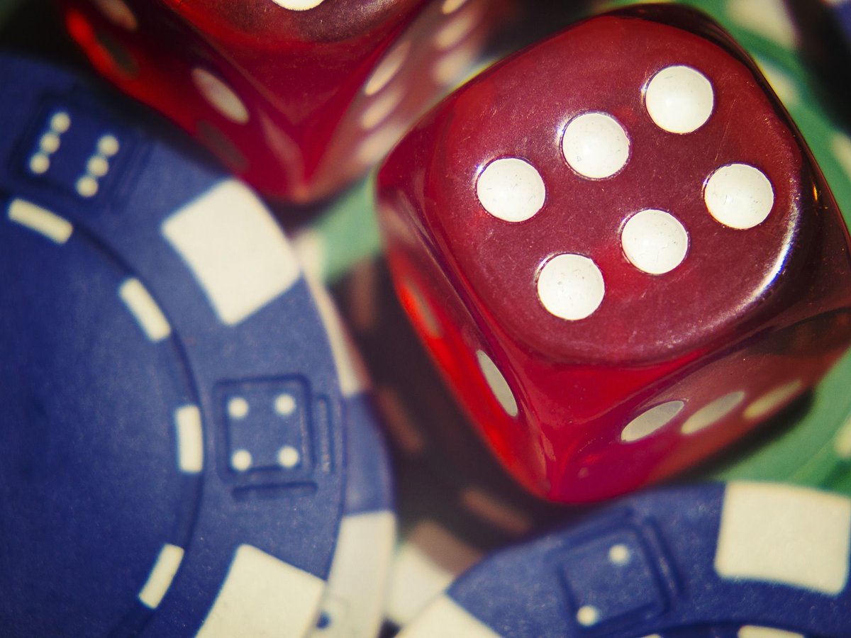 The4KingsCrew's tweet photo. Poker Facts: In Estancia, New Mexico, if there is a tie in the Mayor election the tie-breaker is a game of poker. It has happened three times. #LiveLikeAKing #Poker #pokeronline @The4KingsCrew https://t.co/HMqy6xE8zc