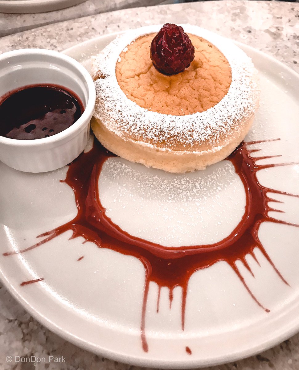 dondon_park's tweet photo. Sometimes, IRL food can look just as good as it does in anime (。♥‿♥。)
Opening 🔜 #animecafe located at Marina Way Two, Parcel 1, Porto Arabia Drive The Pearl Qatar 🇶🇦
#filipinovlogger #filipinovloggersinqatar #fvq https://t.co/hSFw9tMhMj