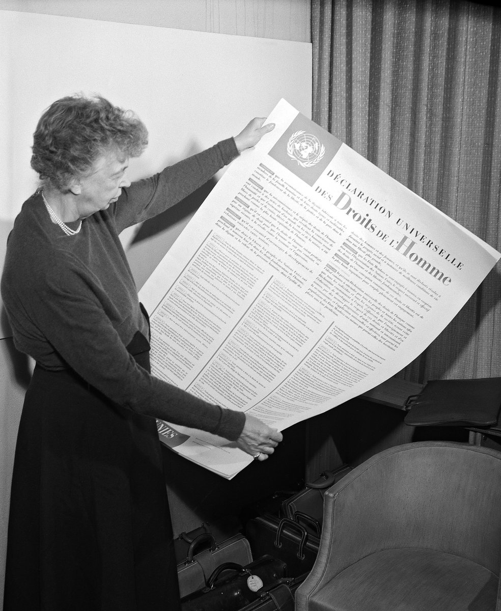 UNPeacekeeping's tweet photo. Not only does #2018 mark the 70th anniversary of @UN peacekeeping, 10 December marks the 70th anniversary of the UN General Assembly adopting the Universal Declaration of #HumanRights, a Declaration which continues to guide the work of the UN. #StandUp4HumanRights #PK70 #A4P https://t.co/u94YUIbMsg
