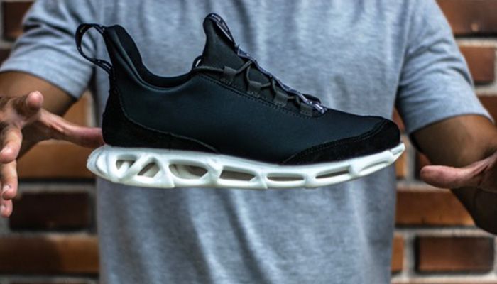3DMakerNow's tweet image. Te gustaría tener unas zapatillas impresas en 3D 👟? la startup española Fick lo ha conseguido, aquí puedes ver el reportaje que les ha hecho @3Dnatives_ES a los creadores de este interesante proyecto buff.ly/2L2KoJl #moda3D #zapatillas3D