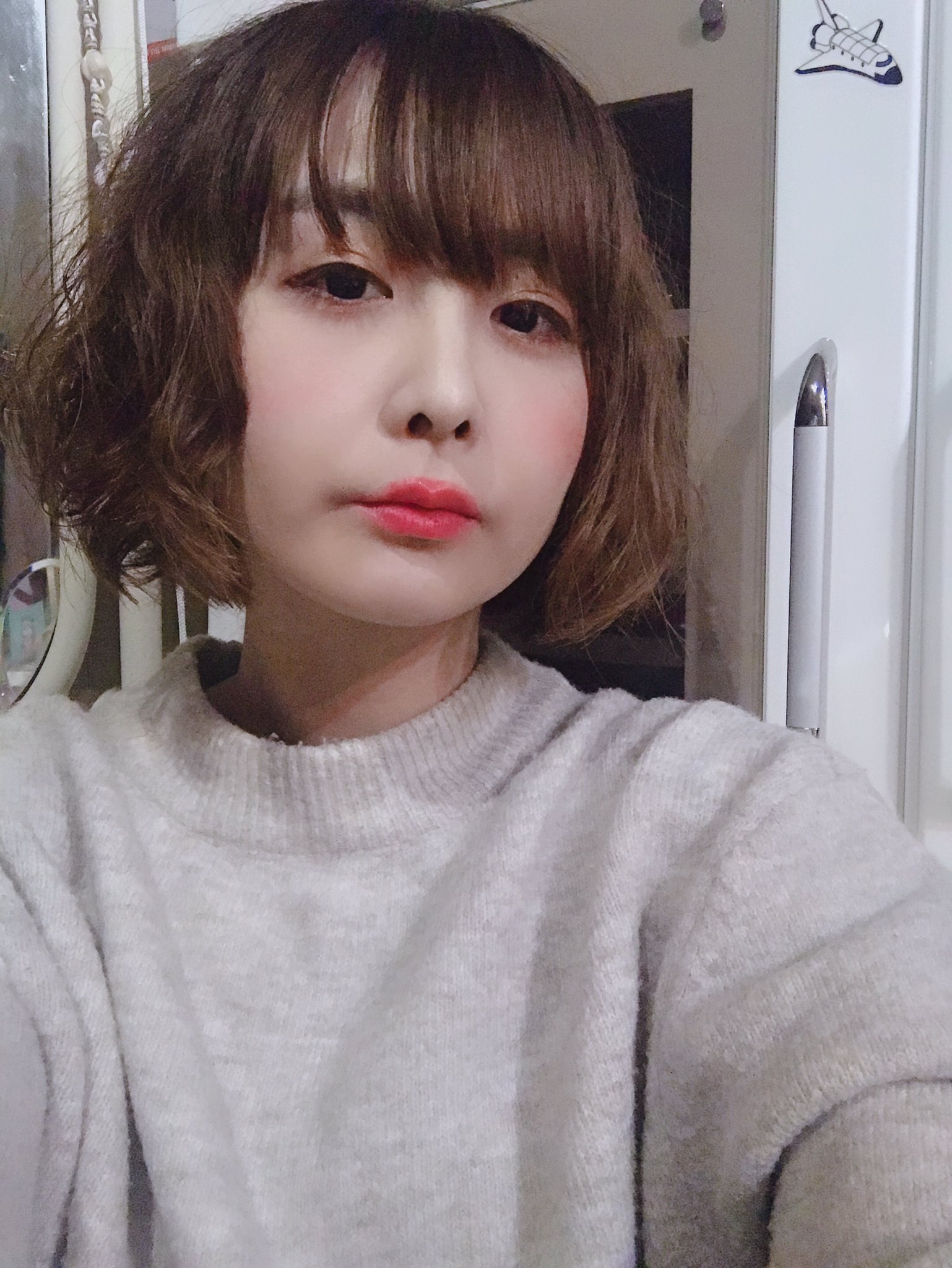 ぼぶみちゃん 最近トイプードルみたいなパーマかけました T Co Rmmtxbz1zl Twitter