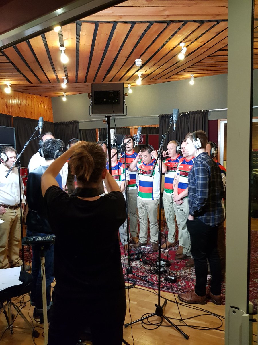 18 harmonious members of the original 42 <a href="/charityspoon/">Wooden Spoon</a> #100YearsArmastice tourists, inc brethren of <a href="/LodgeXV9944/">LodgeofXV9944</a> <a href="/SoR9922/">Spirit of Rugby</a> assembled to record a beautiful &amp; poignant song. Release details soon to follow. #Xmas1
#againandagain