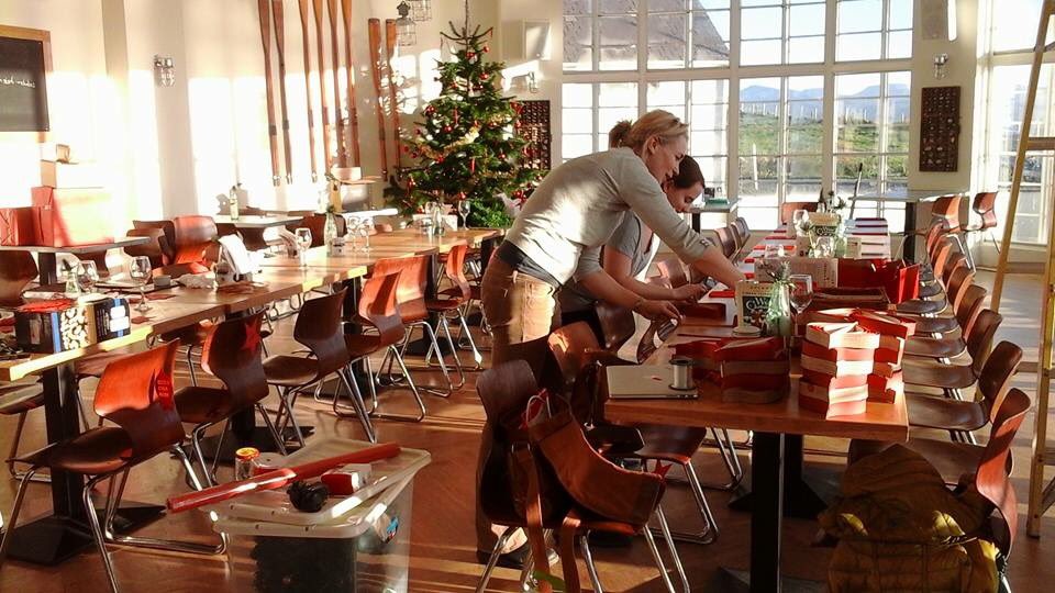 WomenWT's tweet photo. This week it’s #WomenWorkingTogether Festive Lunch at @DylansPizzeria #Criccieth 🎄☃️⭐️🎄☃️⭐️ 🎄☃️Who’s coming? https://t.co/P979g6cNd0
