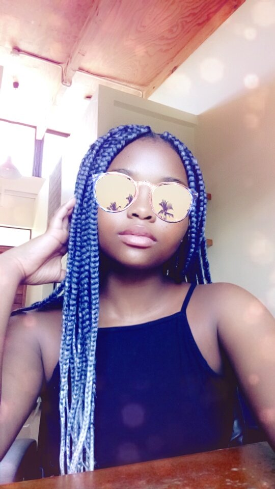 Barbs7's tweet photo. Lie to me wena Snapchat😝
Hair:@indalonubianN 💕💕

#Decembermood #festiveready
#Indalonubiannaturals https://t.co/4ZNdjNzOeU