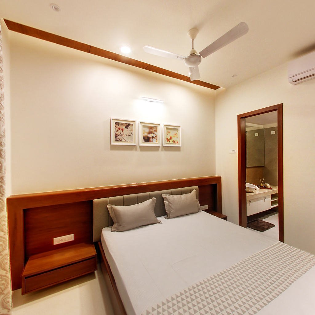 sakariya_group's tweet image. Enjoy health, happiness &amp;amp; comfort in a smart blend of the best conveniences at #SvayamSymphony

Book Now!
Call +91-7820009900 &amp;amp; visit bit.ly/2thQdb4 #SakariyaGroup

#bedroom #bungalows #residential #luxuriousvilla #luxuriousliving #dreamhome #realestate #anand #gujarat