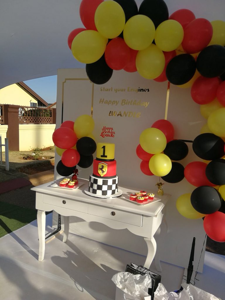 zamokuhlezwane_'s tweet photo. Contact me on 0636892138 for all your event needs 🌸 #GirlsTalkZA https://t.co/oeykxctjym