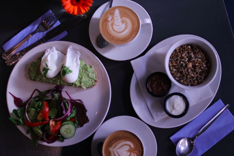 A cold wintery day deserves a delightful brunch! Who's joining us for something to eat today?