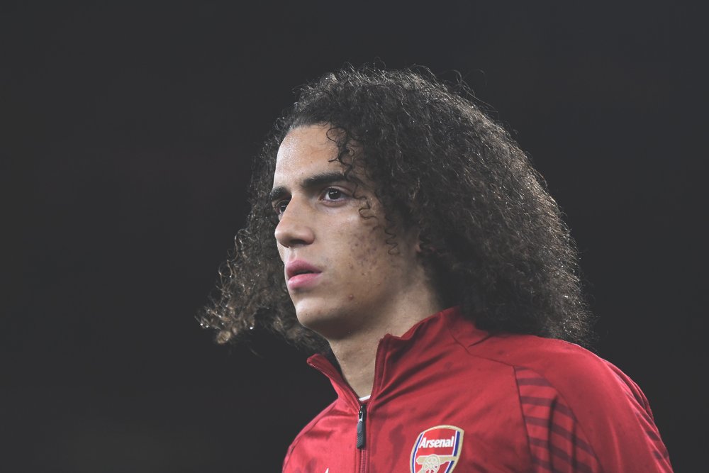 FourFourTweet's tweet photo. "He’s 19 but he’s playing like he’s been there forever. I’m watching him like I want to be against him because he is pissing me off with the confidence he has! He's everywhere on the pitch, running without a problem. He’s unbelievable"

- Dimitar Berbatov on Mattéo Guendouzi https://t.co/liwC4ITlmu