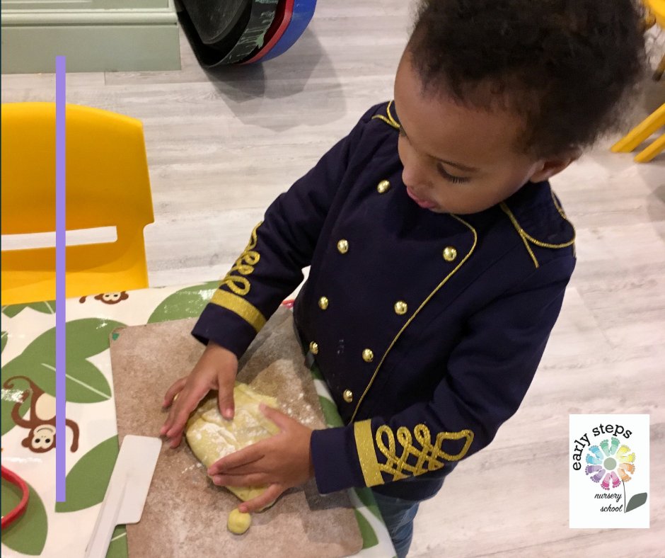 EarlyNursery's tweet photo. If your little one isn't enthusing about what they're learning at nursery each day, then why not consider #EarlyStepsNurserySchool 483 Didsbury Rd, SK43AY? We have our FESTIVE OPEN EVENT this SATURDAY 15 DECEMBER, 2-4PM for children aged  #2to5 JOIN US or #BookAVisit  01614327616 https://t.co/JIyxcP10sY