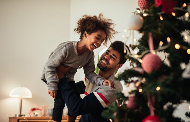 DenverAllergy's tweet photo. Five things you could be allergic to over the festive season. https://t.co/XP95rPSiLn 

#Allergies #Holidays https://t.co/N4hcrYrEhb