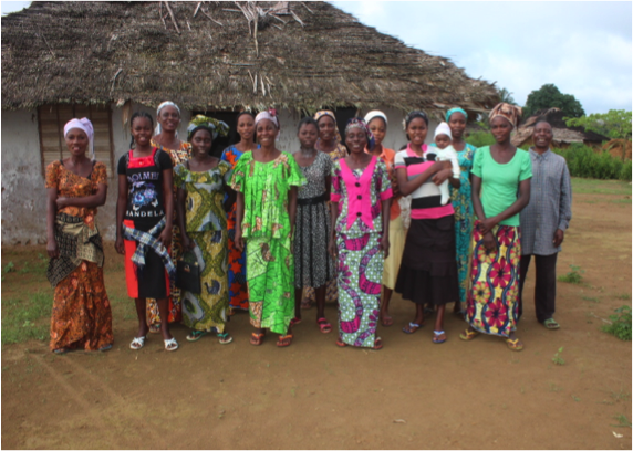 RainforestNORW's tweet photo. Congratulations! Today, on #HumanRightsDay, @RainforestNorw's Congolese partner CFLEDD is awarded @UNFCCC Women and Gender Constituency’s Award for their Gender-Just #Climate Solutions at #COP24. https://t.co/RikQqbfBPf #womenclimatejustice #katowice4rights #drivingchangetogether https://t.co/XCytKCopax