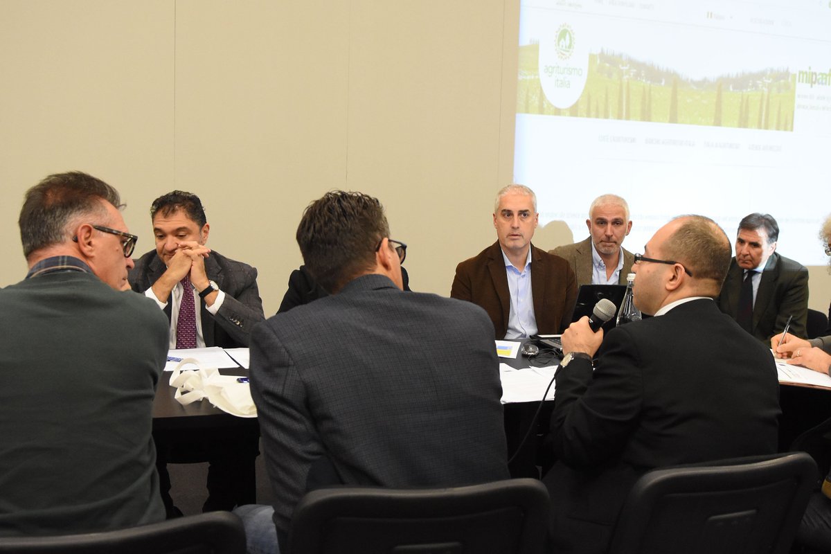 AgrieTour tweet media