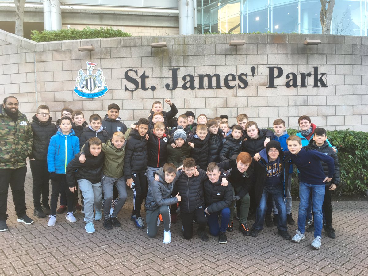 Amazing day at St James’ Park to watch Newcastle yesterday. One of our favourite ever uses of article 31 😁 <a href="/GracemountHigh/">Gracemount High</a>