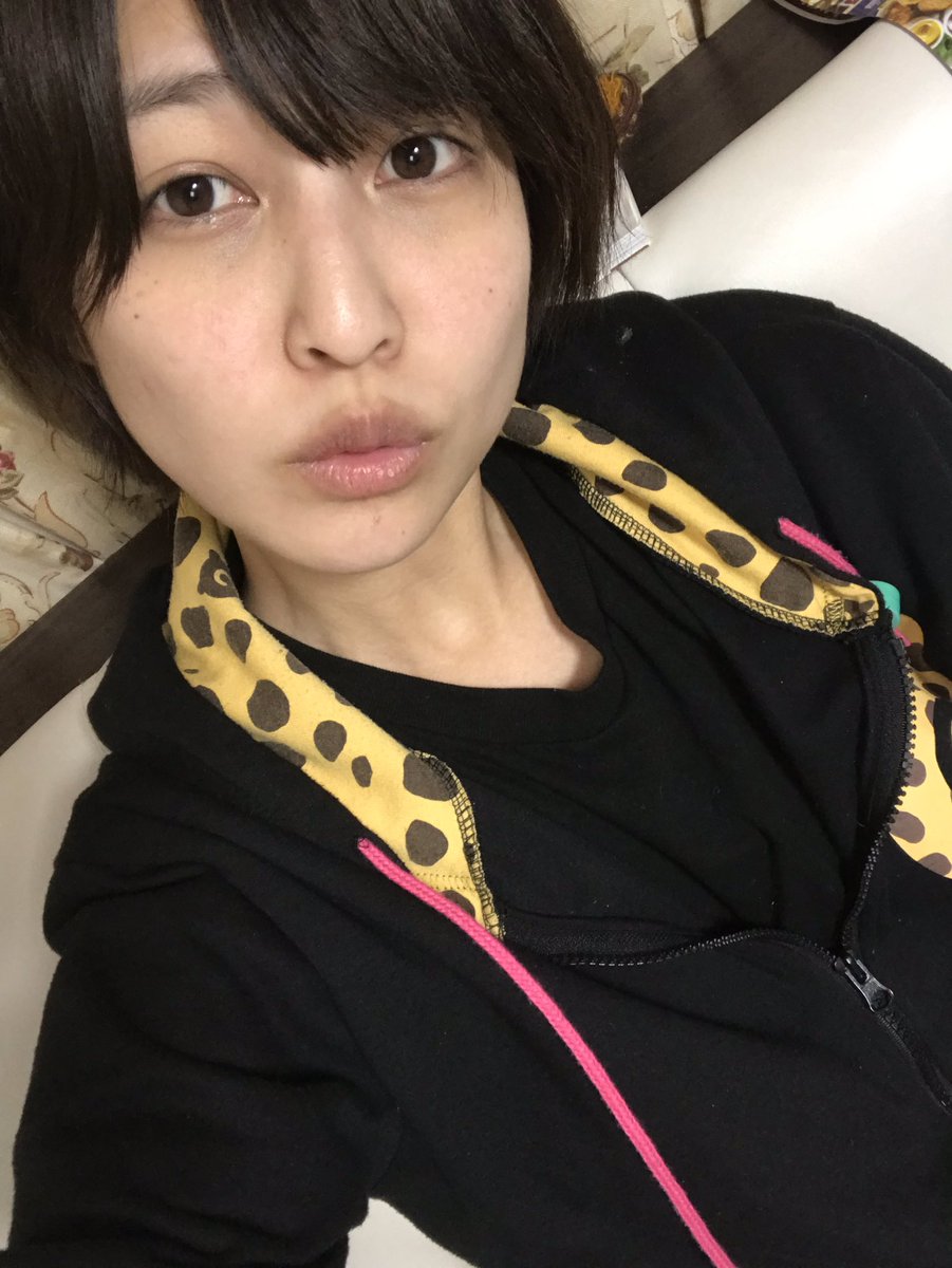 小柳 歩 やっぱりアプリって肌綺麗になる 素敵 小柳 歩 やっぱりアプリって肌綺麗になる 素敵