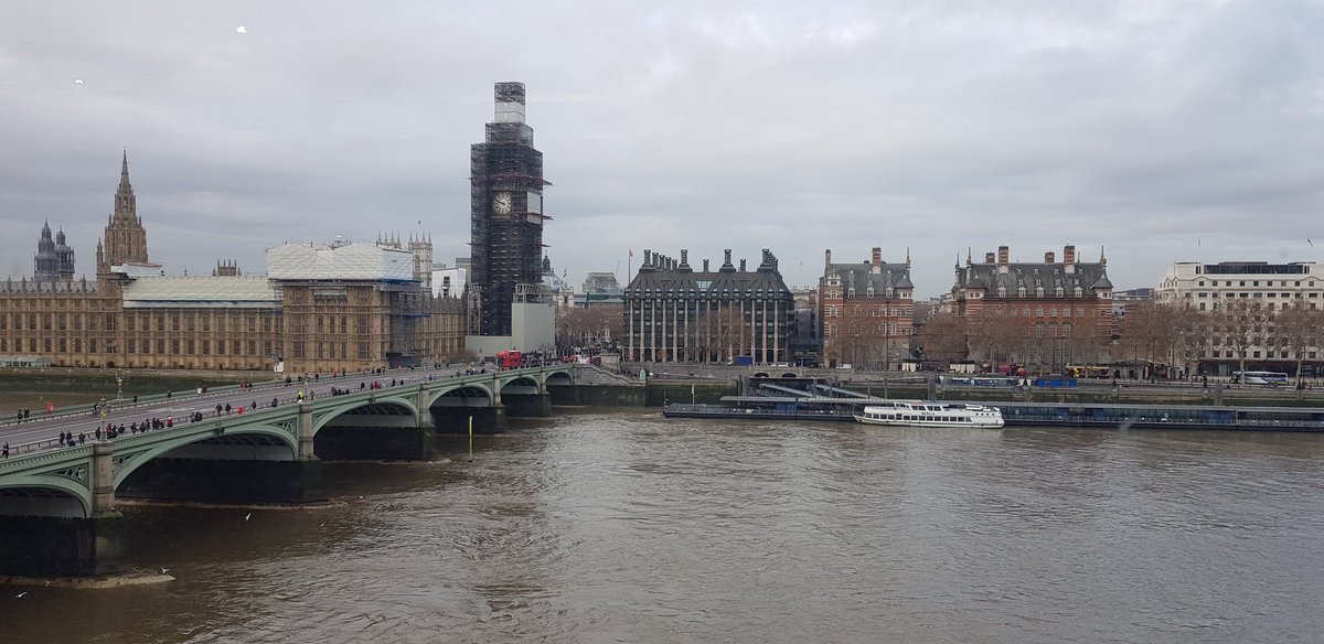 _notwaving's tweet image. Beautiful day at County Hall for #BuildOnAWS