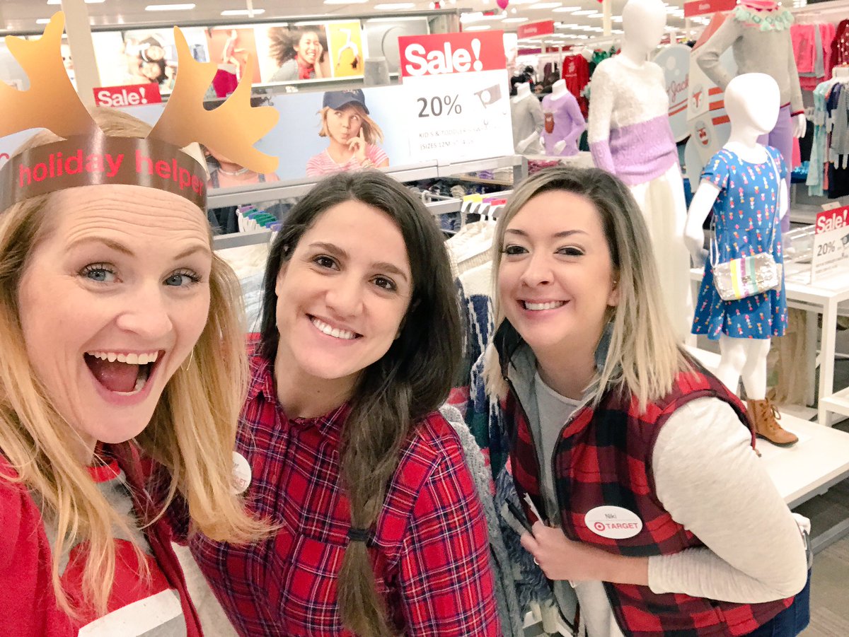 EQQEM's tweet photo. #ShopWithaHero @LindsayHart31 @clarabeth88 @KinnearOnTarget https://t.co/W1wnydVosR