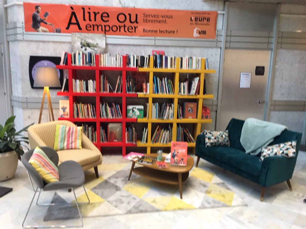 EureenNormandie's tweet photo. Point d’étape du plan lecture publique : bilan largement positif pour le développement de la lecture partout et pour tous dans l’#Eure. Objectif notamment dans les mois à venir : faire de l’#Eure le premier département de lecture gratuite 👍 https://t.co/WEvg3XGiFM