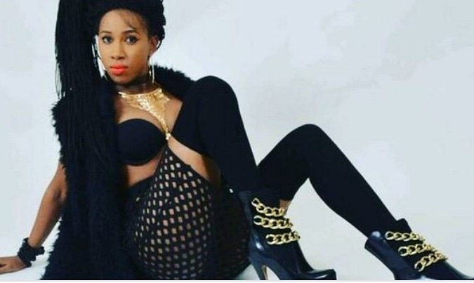 YassoMedia's tweet image. #VanessaBling’s new album “Still Standing” recently move to #3 on the #Billboard #Reggae #Album chart.