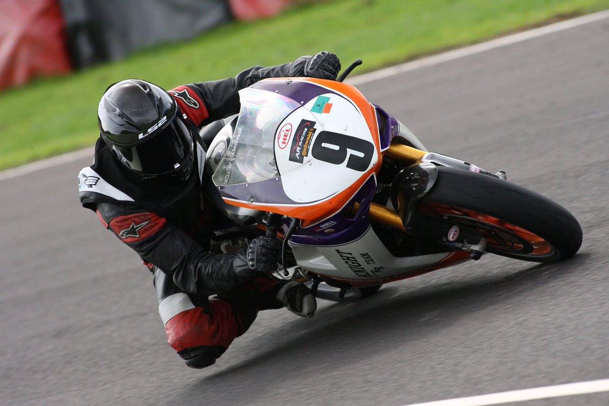 arracing19's tweet photo. Fully focused👀 can’t wait for next season! https://t.co/VWPnmJ3aC7