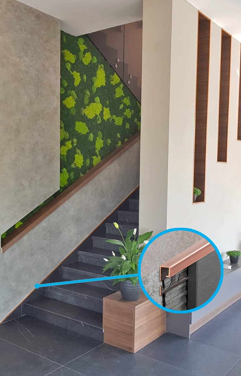 ProgressProfile's tweet photo. Forma Plavo’s architects used PROJOLLY SQUARE to enrich the spaces of PRGGIN Lighting Salon in Zagreb, with a touch of #copper colour. #ProgressProfiles #architecture #designinspo #decor #interiordesign https://t.co/V5fK18S0AF