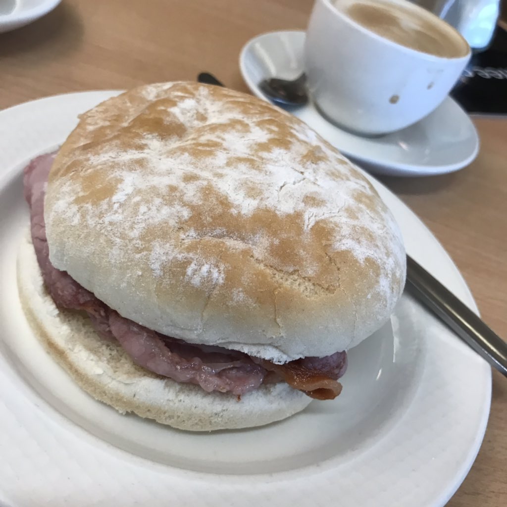Mr_John_Harvey_'s tweet image. So my first meeting this morning was at The Coffee Cup, #StThomas...

Don’t take cards, no social media, no frills... BUT, wow, the best Bacon Rolls in #Exeter...

Go there this week, this month, before the end of the year people - you won’t regret it...

#BestBaconRollsEver