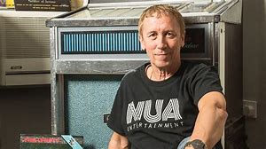 Happy birthday Paul Hardcastle. Had a lot of past success but still seriously underrated. 