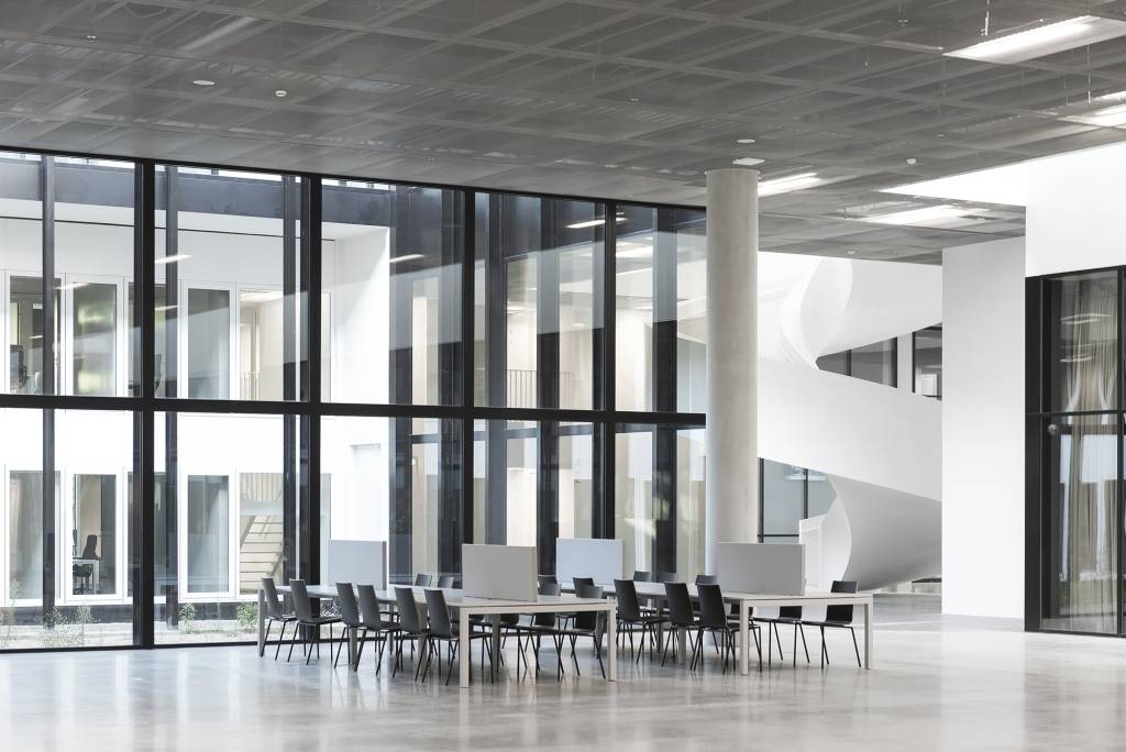 Extra rondleiding in onderwijsgebouw Cube tilburgsekoerier.nl/nieuws/extra-e… #Tilburg