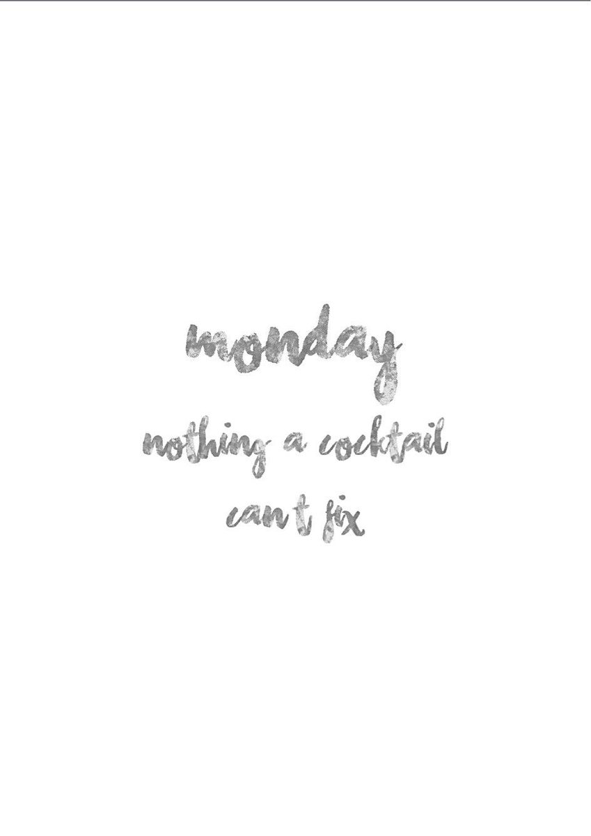 Los lunes son aburridos. Lo sabemos. Por eso te proponemos el cóctel VIRGIN MARY. ¡No te desanimes y haz del Lunes un día inolvidable! 🍹✨
¿A que esperas para probarlo? goo.gl/5KUNoE

#meneadosbcn #virginmary #coctel #BCN #Barcelona #MondayMood #lifestyle #cocktail #YR