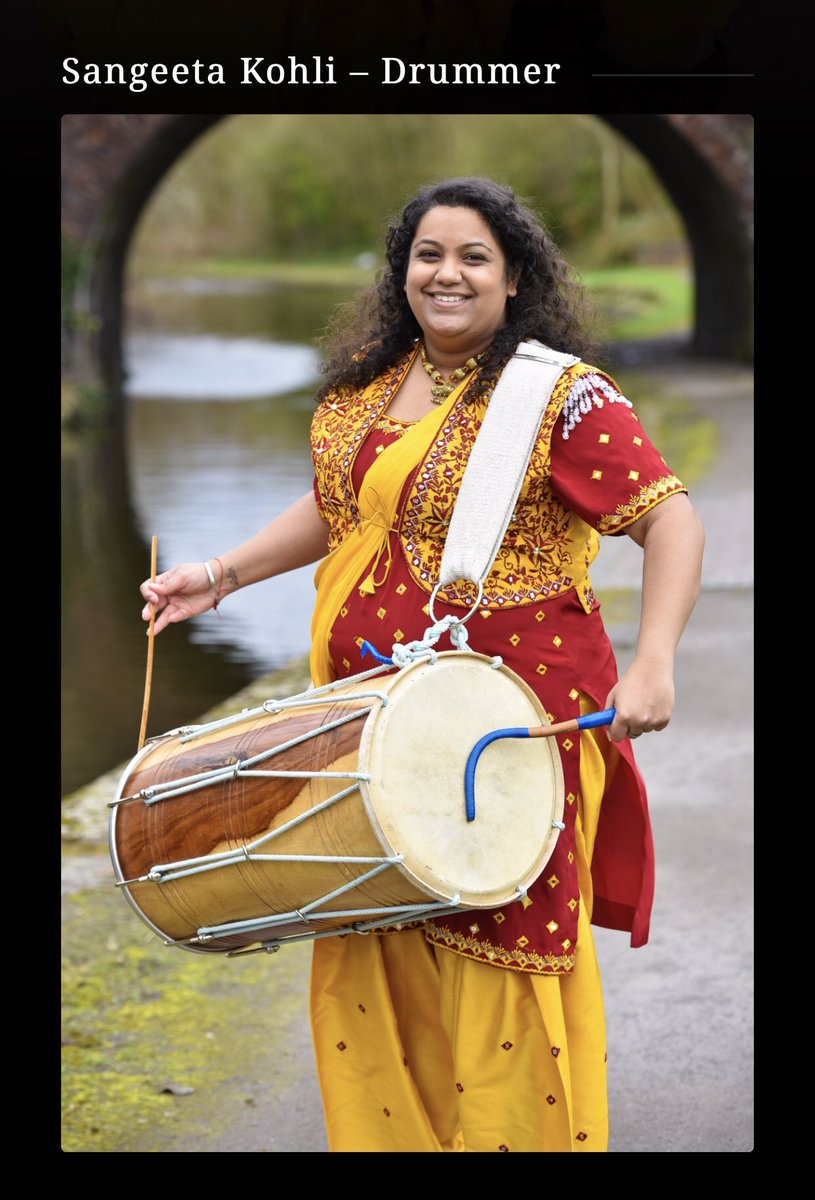 EternalTaal's tweet photo. #MotivationalMondays ! Our #FemaleDholPlayer is back from #Indonesia after a year of teaching abroad! Wow what an inspiration. We can’t wait to get her back on stage ready for 2019! ❤️ #FemaleTeamMember #TeamWork #Passion #Since2011 #EternalTaal #FemalesInBhangra #Commitment https://t.co/ydJnM8kKXy