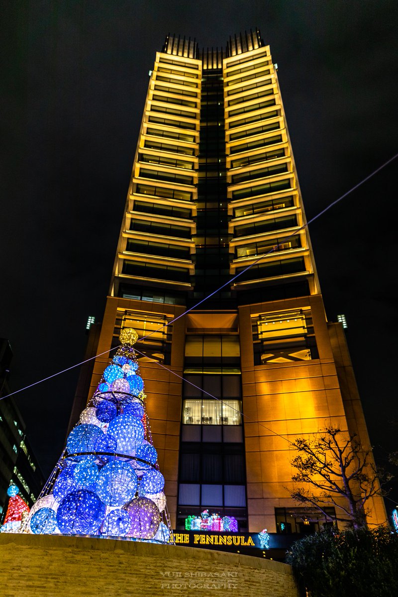 Yuji Shibasaki Photo Twitterren ザ ペニンシュラ東京クリスマス 超高級ホテル ペニンシュラ東京車寄せの場所に豪華なクリスマスツリー 可愛いクマちゃんがお出迎えし 和の庭園と洋風が融合したイルミネーションです ペニンシュラ東京 日比谷 クリスマス