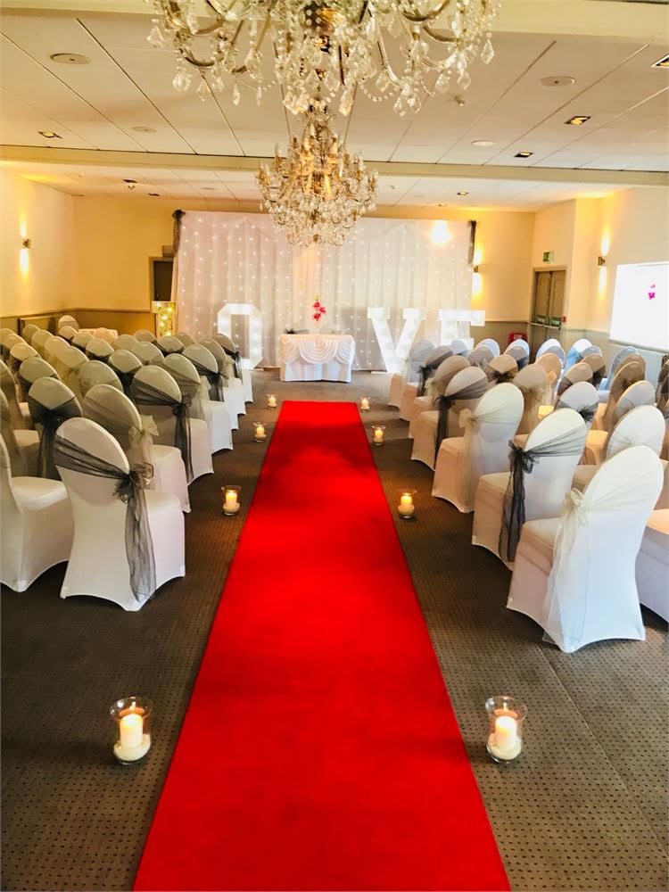 Ensure your #wedding day is no less than perfect with our exquisite #venue - The Coleshill Hotel - in #Birmingham 👉 bit.ly/2JlIVwE