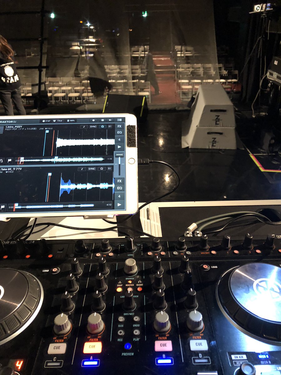 attsun_s's tweet photo. 【SHINJUKU UNDERLAND】
にお越し下さりありがとうございました！皆怪我も無く無事に終えられて安堵です。素晴らしいパフォーマー/音楽家/映像/製作の方々と過ごした1ヶ月は刺激ばかりでかけがえのない無い物になりました。皆様にも伝わってれば良いなと思います。全ての皆様に感謝です。#JJJSUL https://t.co/5tvJ4fvk3l