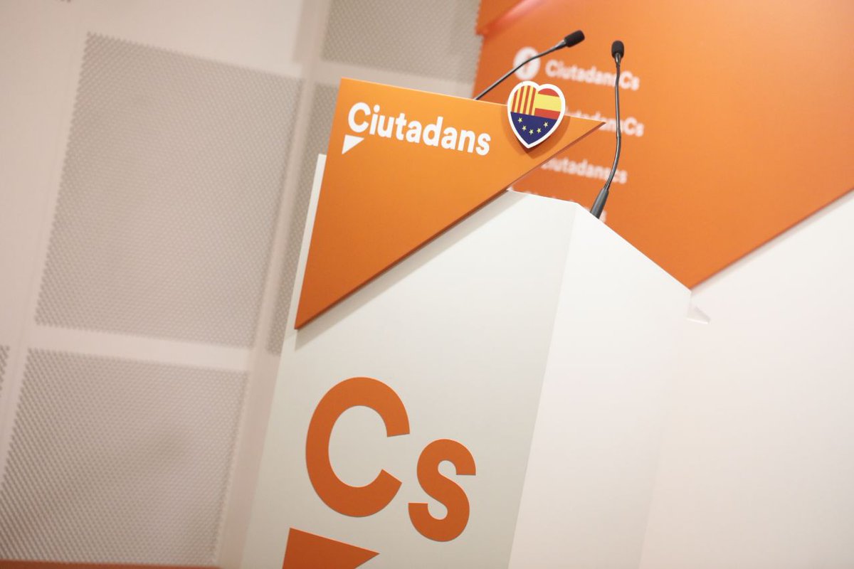 Ciutadans (@CiutadansCs) on Twitter photo 10/12/2018 12:39:04 🎥Avui @Nmartinblanco ha comentat l'actualitat política des de la seu de Barcelona 📱T'ho expliquem! #ActualidadCs 🎥Avui @Nmartinblanco ha comentat l'actualitat política des de la seu de Barcelona 📱T'ho expliquem! #ActualidadCs