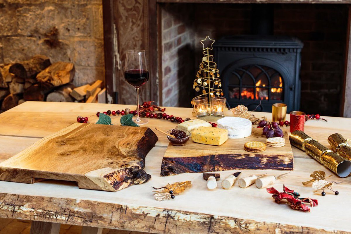 Flash sale 15% off!

Our Oak Chopping boards make the perfect gift!

Ends this Friday. 

Use the code - Xmas15 at checkout foresttohome.com/product/wooden…